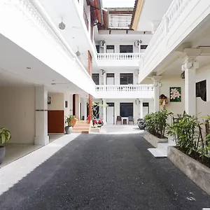 city-garden-bali-dwipa-hotel.hotelsseminyak.net/